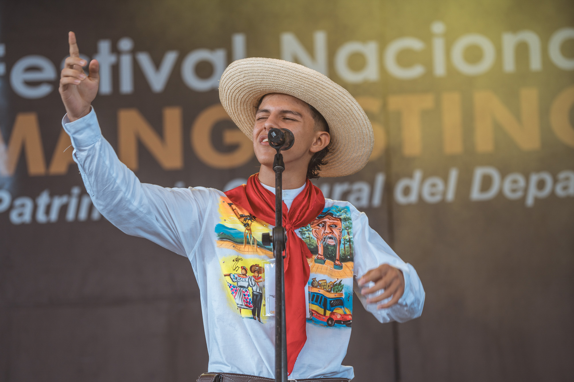 El ‘Mangostinito’ se robó el show con sus talentosos invitados